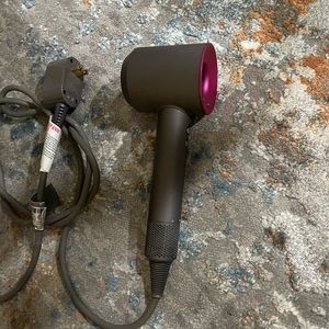 Dyson blow dryer